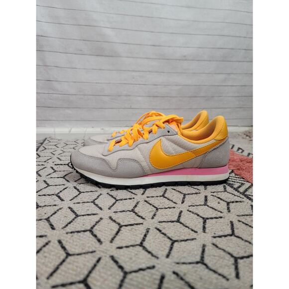 NIKE AIR PEGASUS 83 in ORANGE PINK, SZ 7.5 - Picture 1 of 13